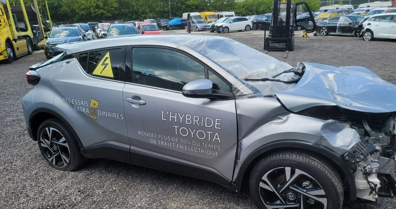 Toyota C-HR cena 50900 przebieg: 6711, rok produkcji 2022 z Słubice małe 211